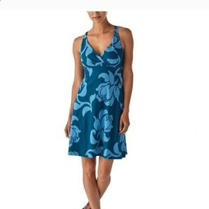 Patagonia Dress Blue flowers M